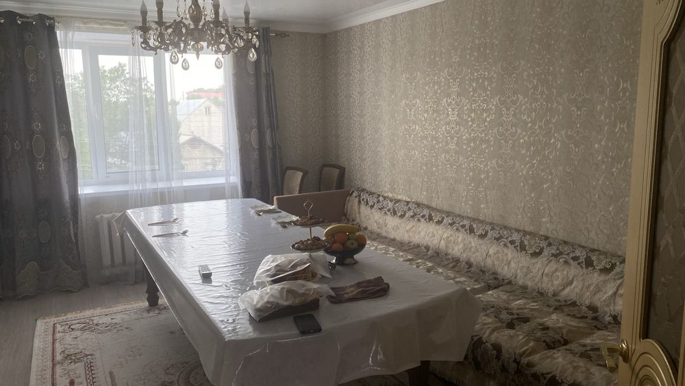 Продам 4-х ком квартиру