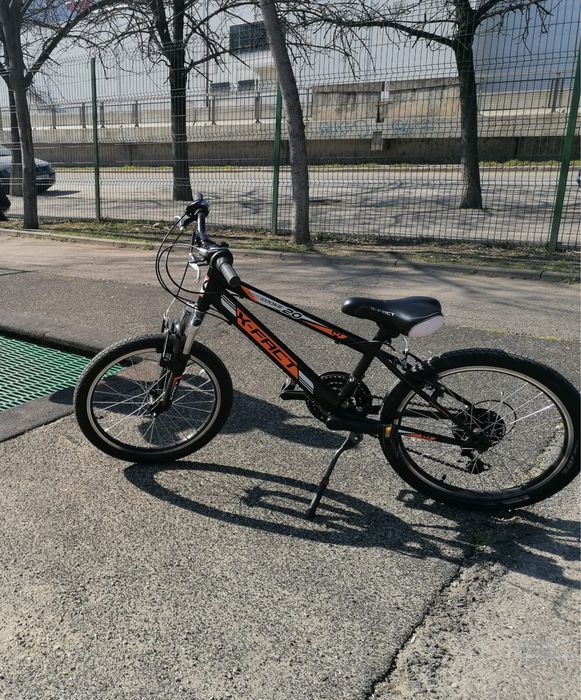 Bicicleta  copii