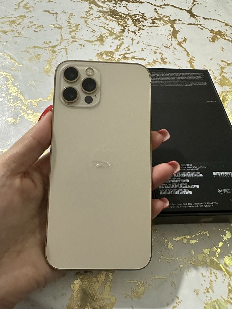 Срочно продам iphone 12 Pro,Gold,128 GB