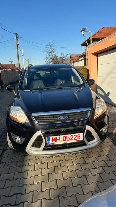Vând Ford Kuga 2012