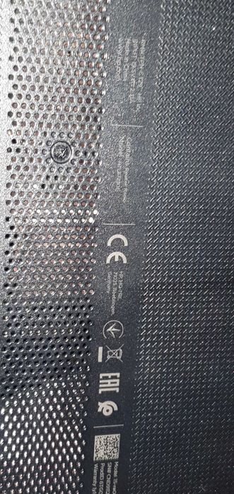 HP  15-RA0XX  15" лаптоп 4GB