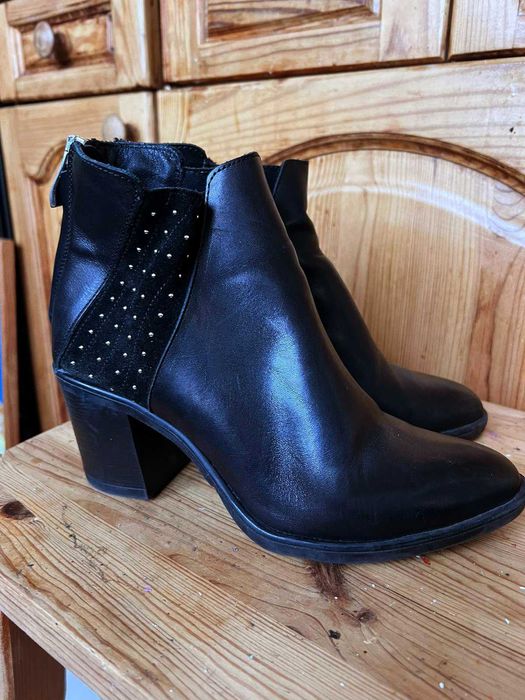 различни боти обувани по 1-2 пъти -38ми номер