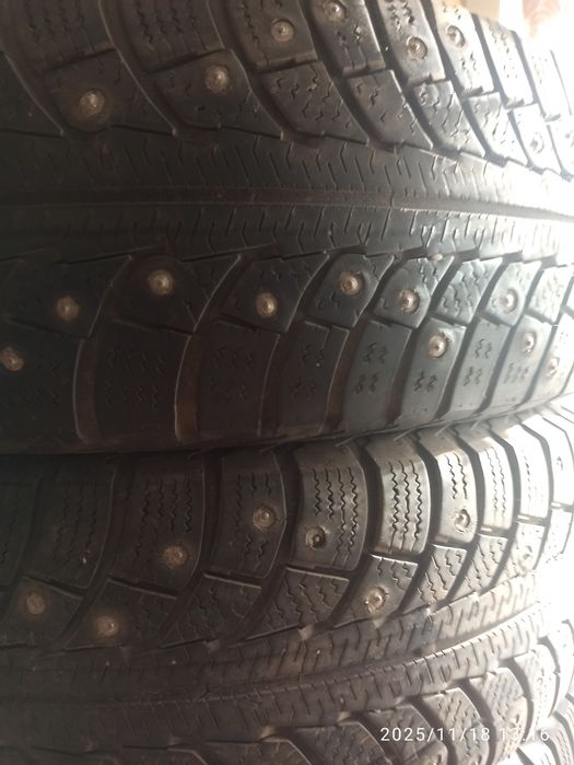 Шины зимние 215/70/16