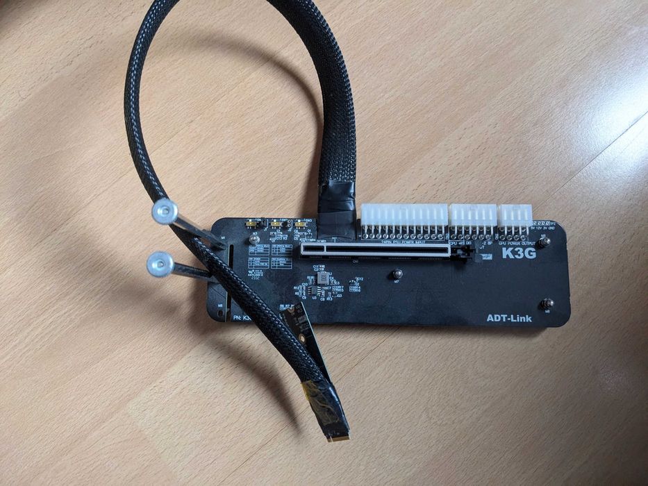 Asrock Deskmini b760 Intel i5 13500 16 GB Ram Kingston NVME 500 GB