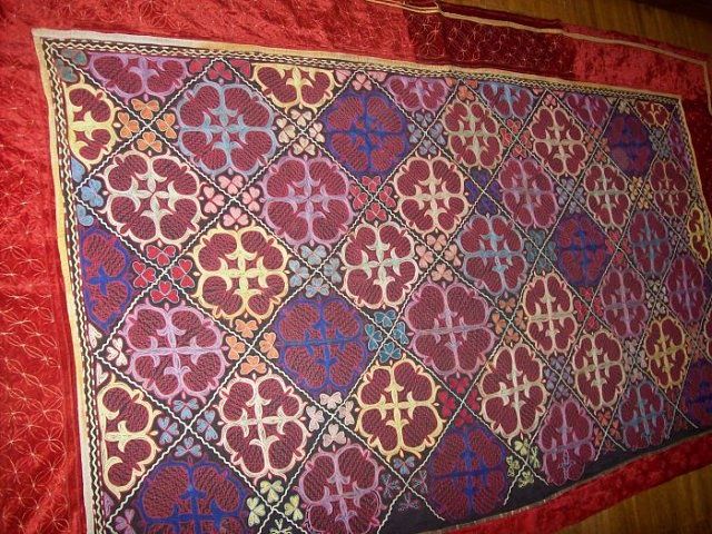 Тускииз, түскиіз, орнамент, казакский ковер, качество очен хароша