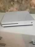 XBOX One S (консоль, контроллеры + игра)