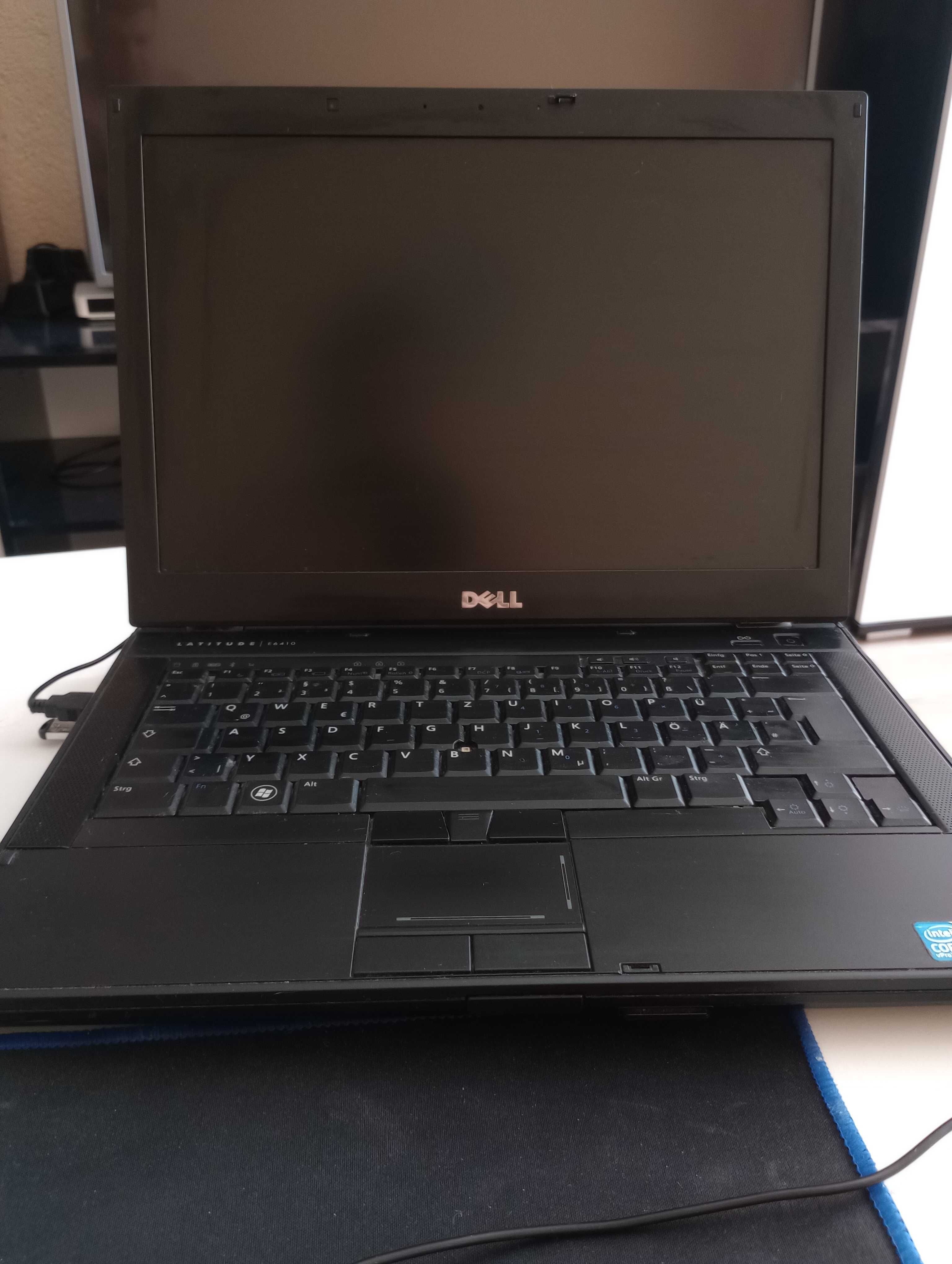 Лаптоп DELL, втора употреба,запазен