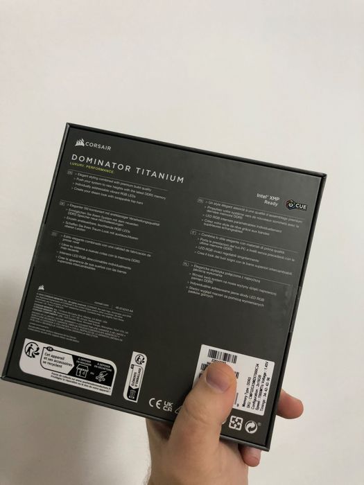 Corsair Dominator Titanium RGB DDR5 32GB (2×16GB) 7000MHz CL34