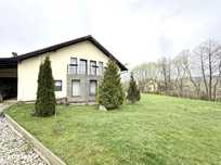 Casa cu 1100 mp teren,  priveliste deosebita - 5 camere, livada
