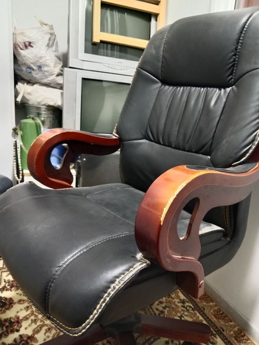 Кресло теги сваркаланган