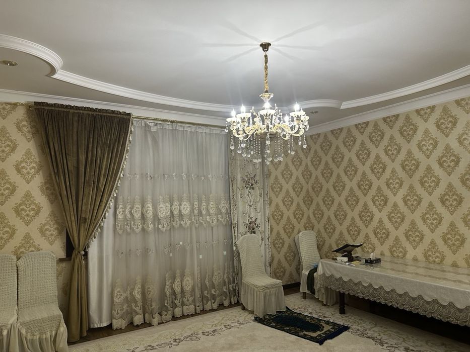 Сдается 2 ком Метро Новза. Хамза