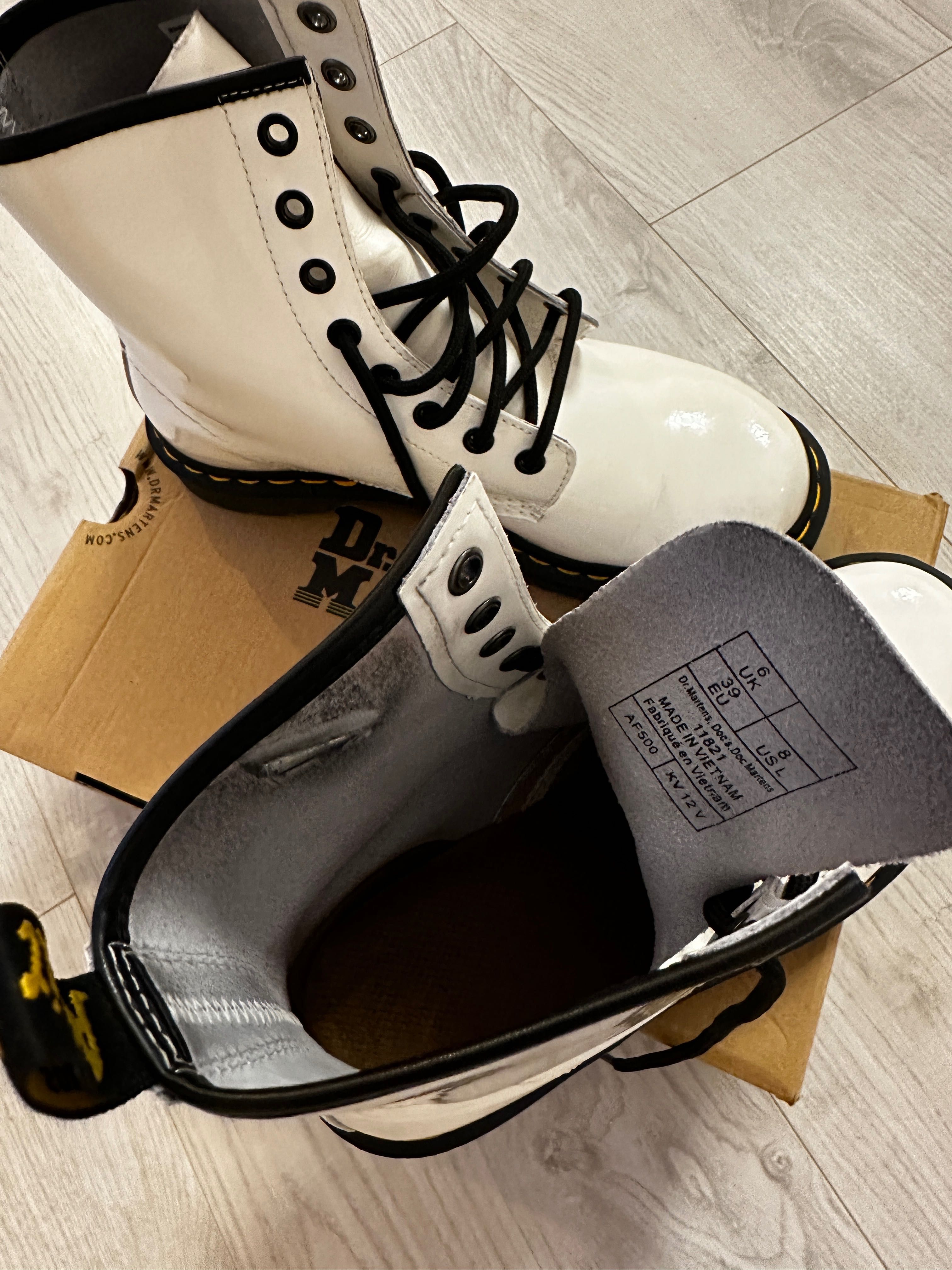 Bocanci Dr. Marten’s 1460W dama