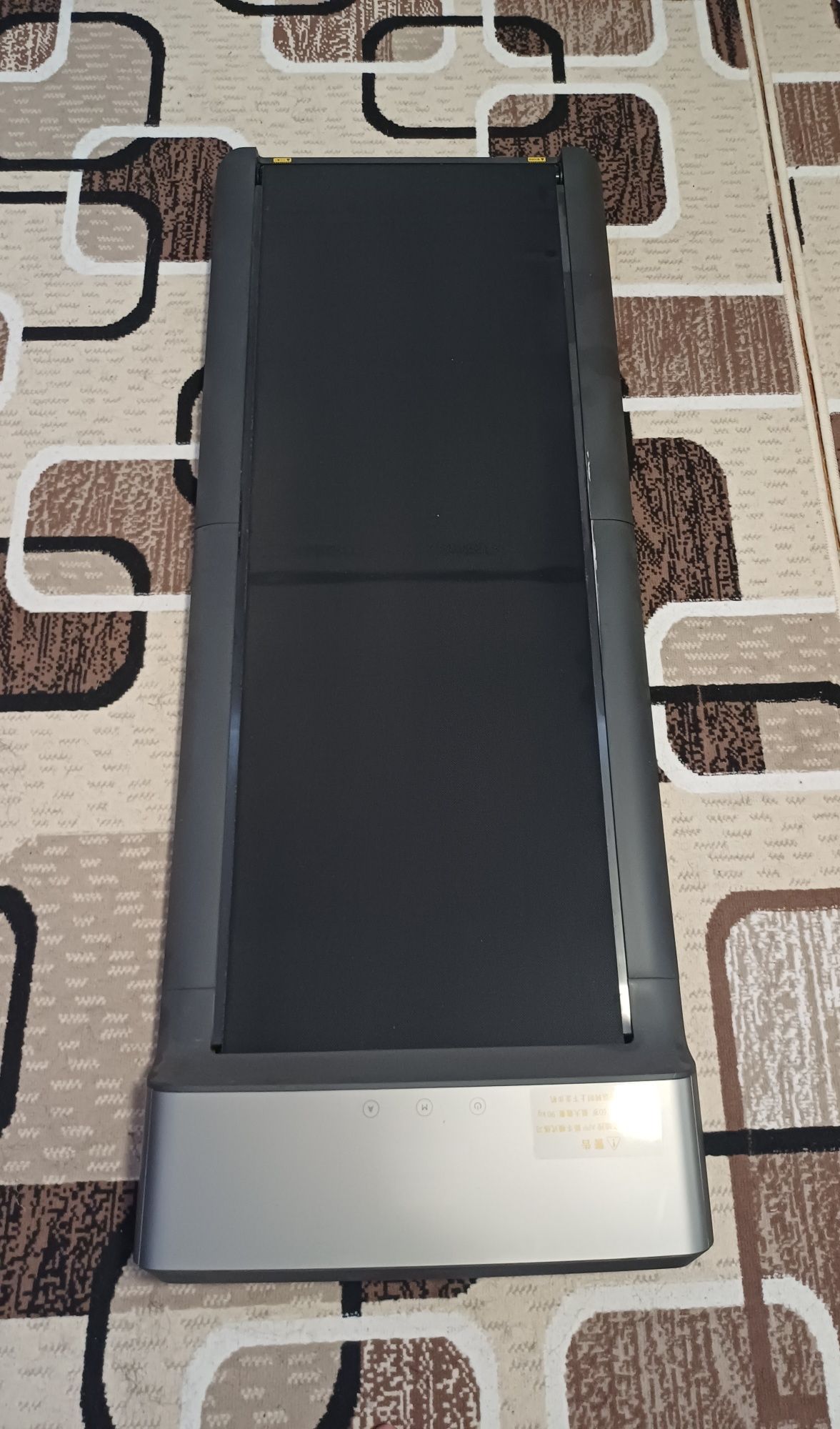 Продаю беговую дорожку Xiaomi Mijia WalkingPad A1