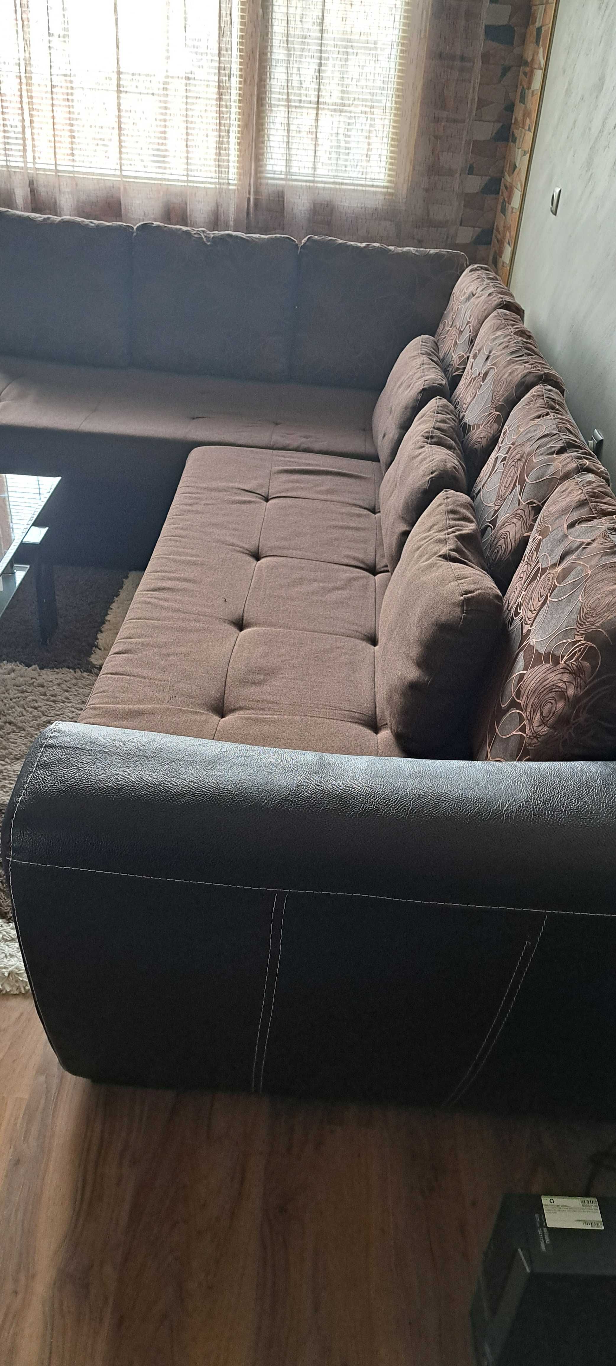 Ъглов диван кожен