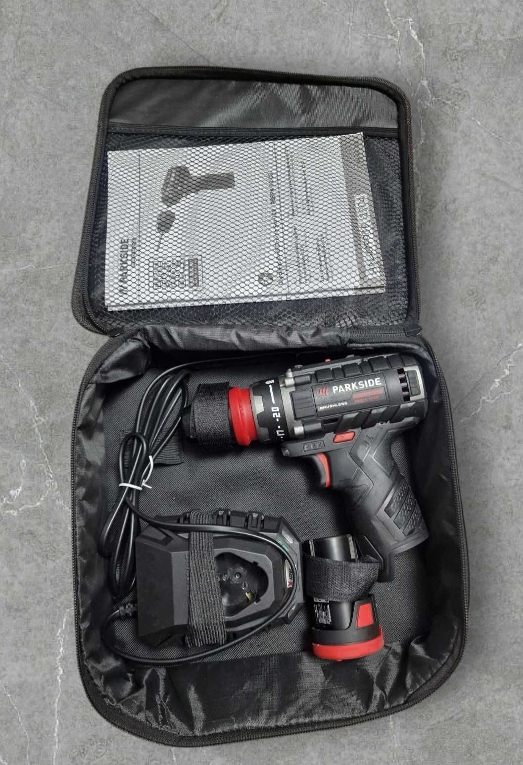 Bormasina/Autofiletanta cu acumulator 12V 2Ah si incarcator PARKSIDE