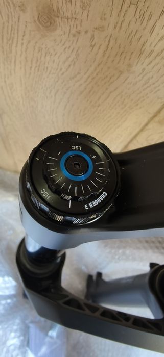 НОВА RockShox Pike Select+ 29" Charger 3 RC2 DebonAir+ 140mm 15X110mm
