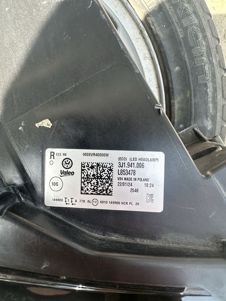 Vw Passat b9 Led фар Десен ОЕм