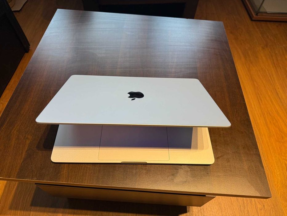 Ултрабук APPLE MacBook Air М3 - 15,3"