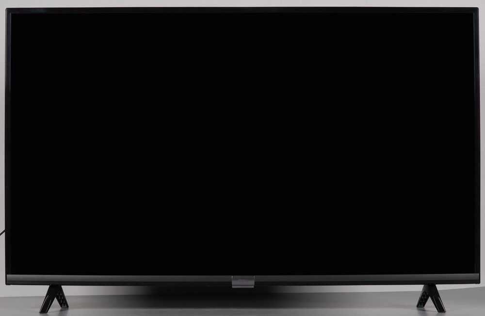 Телевизор 43  TCL не смарт