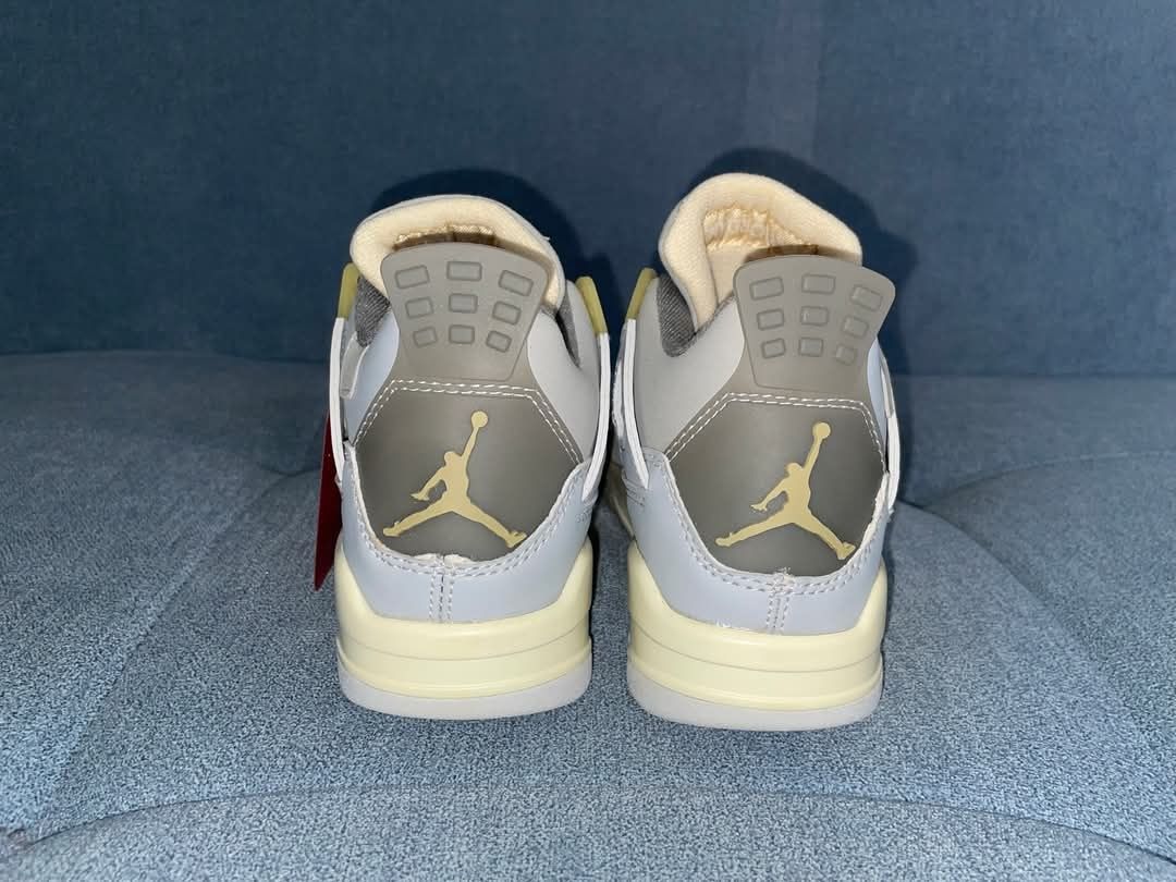 Încălțăminte NIKE Air Jordan Retro 4 nr 38
