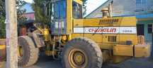 Продам погрузчик 3 куб