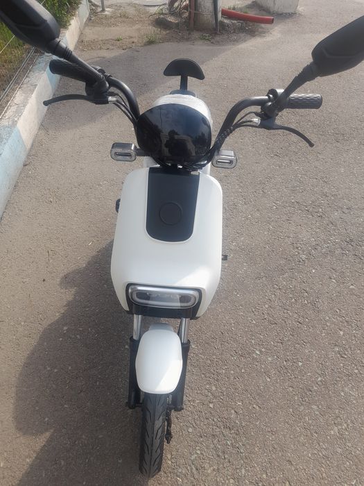 Vind scuter electric