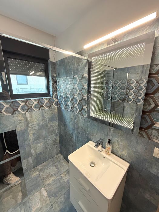 Apartament 4 camere Mamaia Nord cu vedere frontala la mare