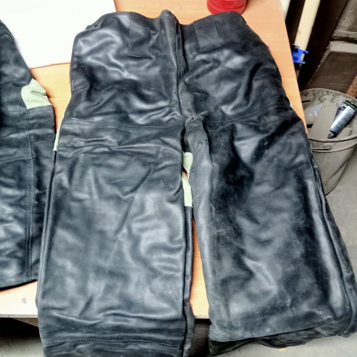 Продам сварочную спец одежду