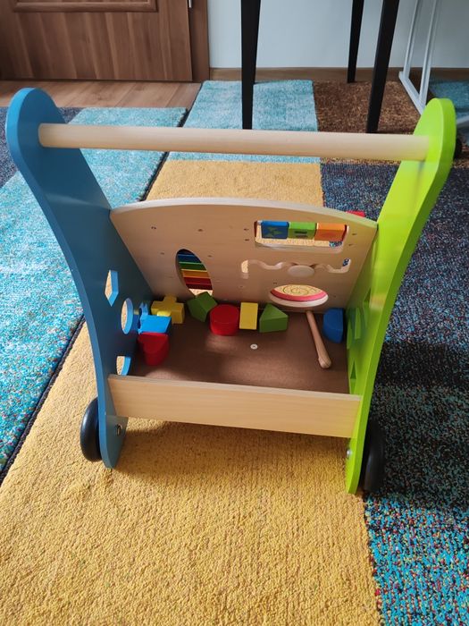 Antemergator din lemn