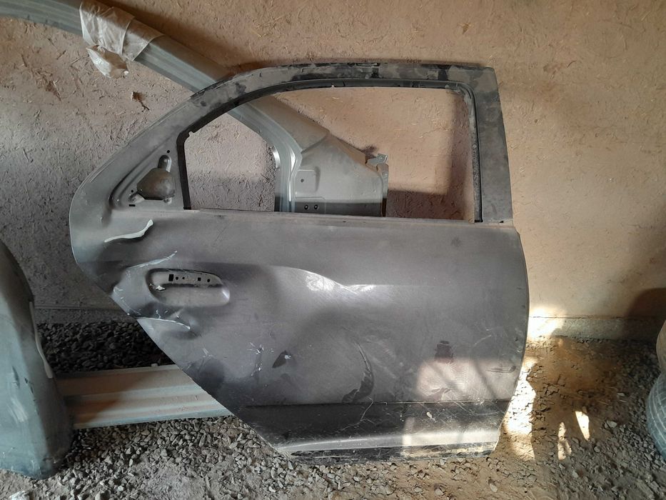 Sotiladi cobilt ong taraf  qaput ewik