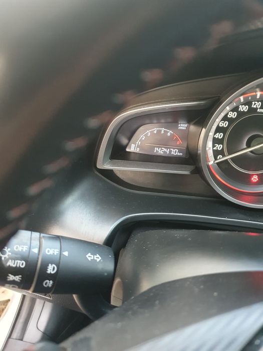 mazda 3 sedan 2015