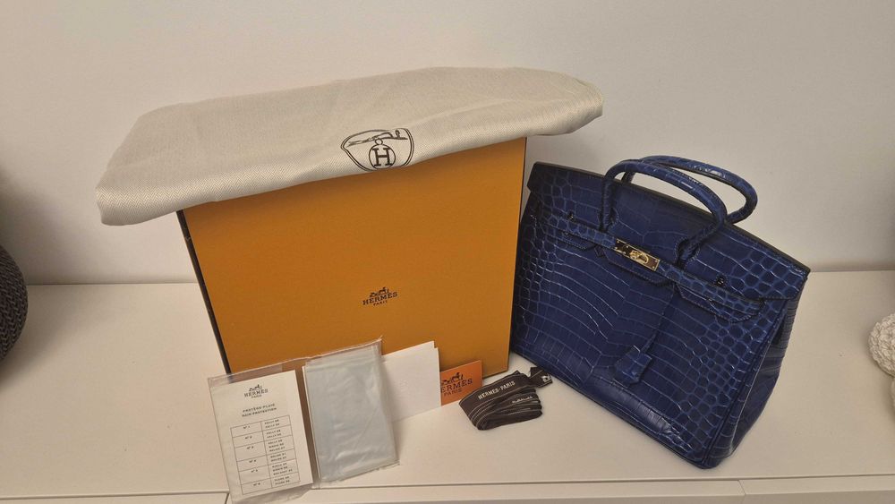 Geantă Hermes Birkin albastru crocodil + set accesorii