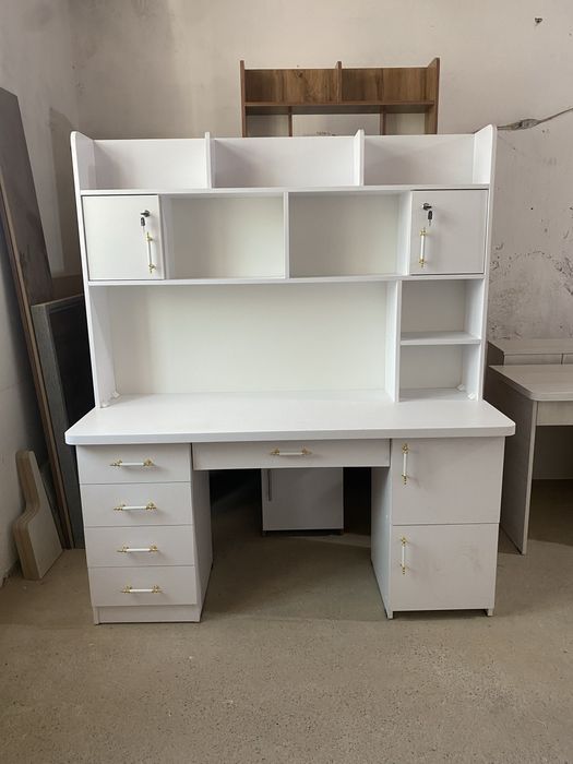 Письменный стол парта