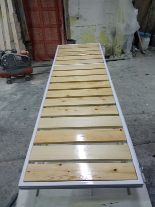 Продажа и изготовление изделий из профтрубы,и дерева