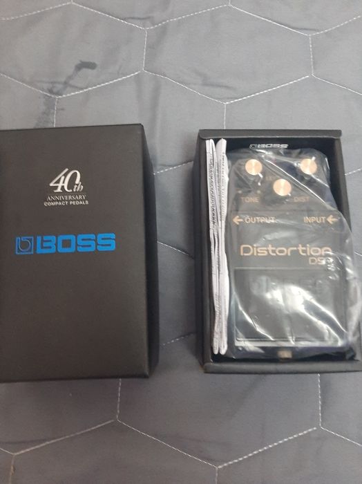 Pedala de efect Distortion DS1 40'thAniversary special limited edition