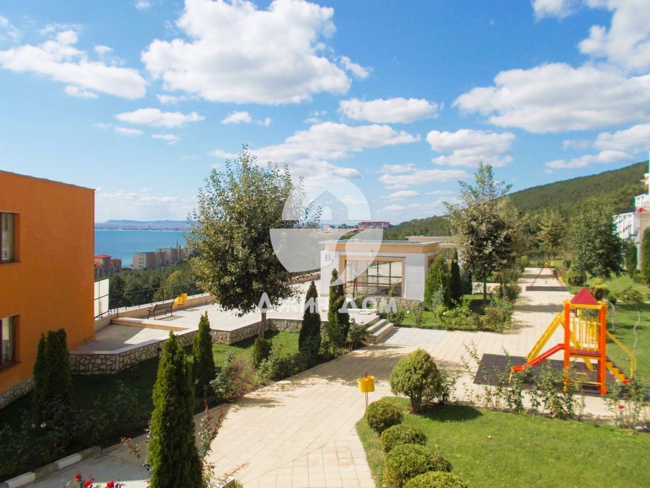 Продава се Тристаен апартамент в Свети Влас - 99 кв.м за 1364 €/кв.м - Снимка #9