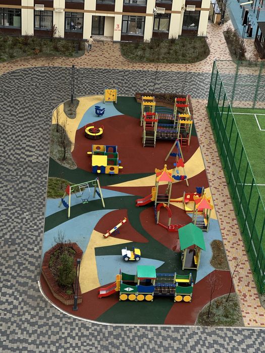 Тартановое покрытие  Резиновое покрытие