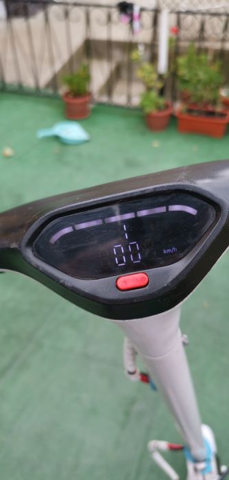 Trotinetă electrică funcțională