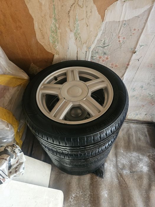 Продам р15 диски Торус + шины