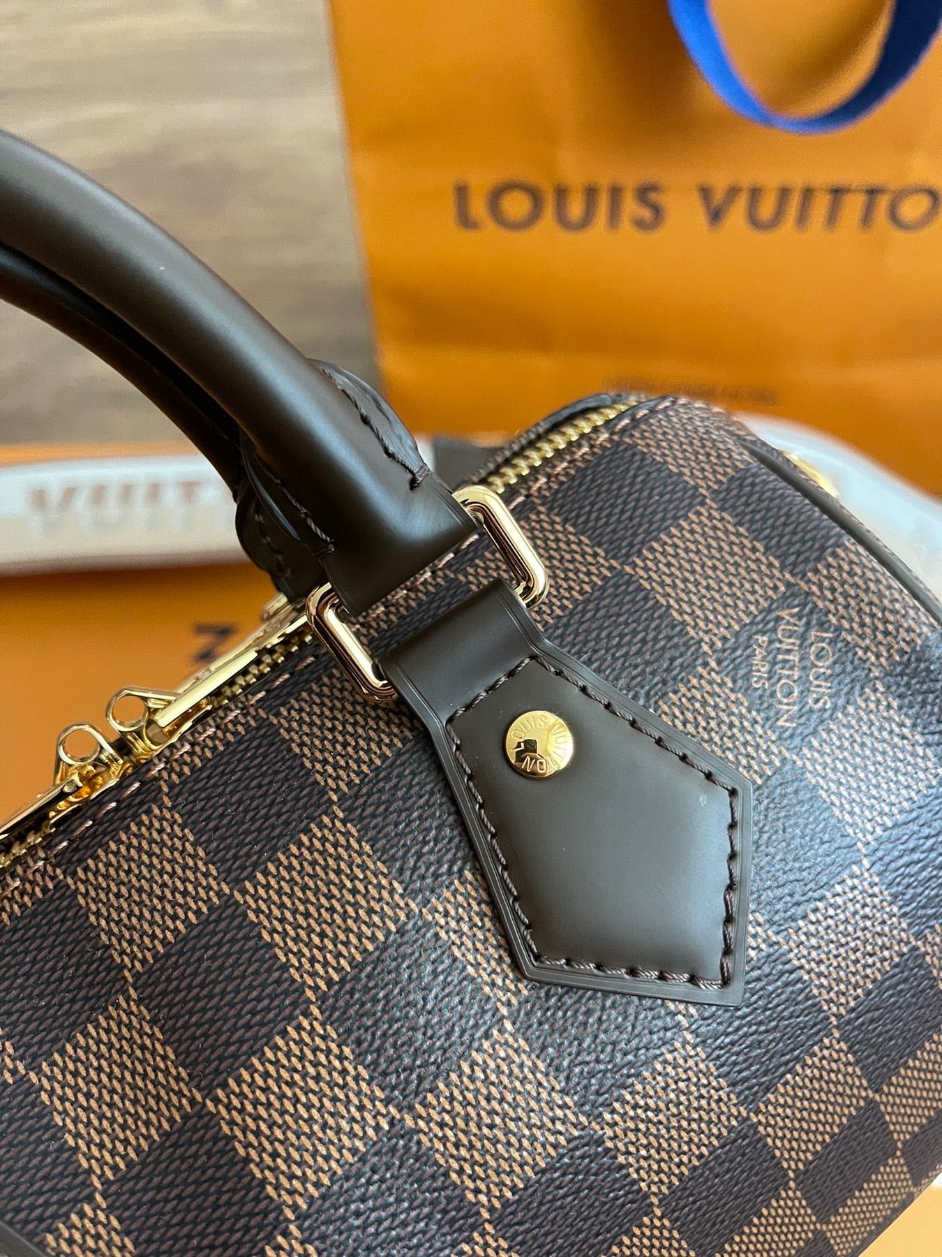 Чанта Louis Vuitton