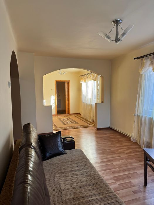 Casa pe str.Targului langa Piata