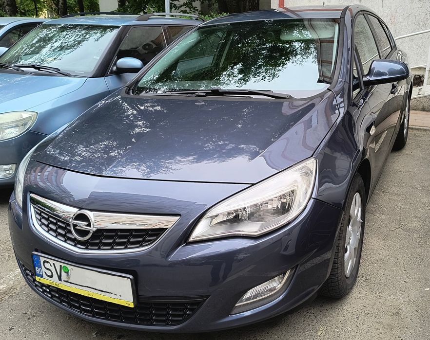 Opel Astra j 2010