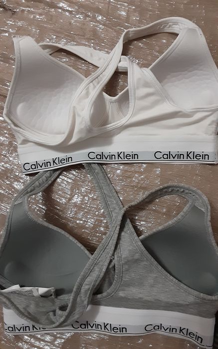 (XS) (S) Calvin klein ЛОТ 4 оригинални бюстиета повдигащ ефект 50.00лв