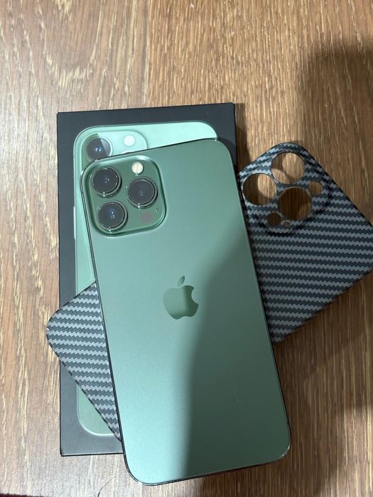 iPhone 13 про макс