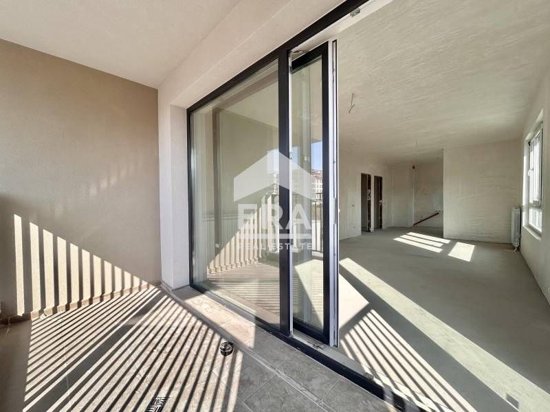 Продава се Тристаен апартамент в София, Овча купел 1 - 129 кв.м за 2009 €/кв.м - Снимка #3