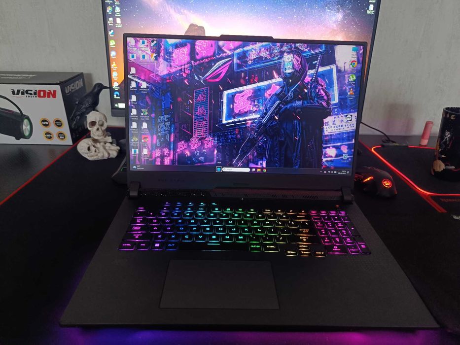 De vânzare* Laptop GAMING Asus ROG STRIX G713PV-LL037