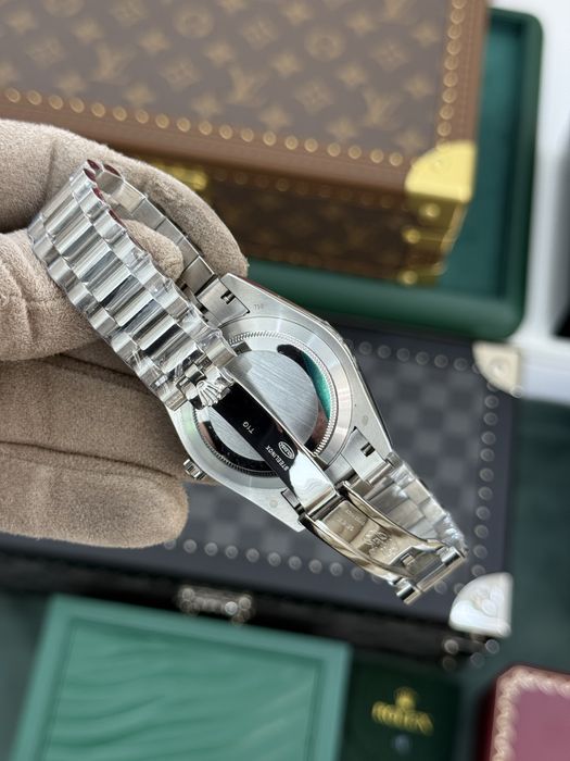 Rolex Day-Date 40 Rainbow