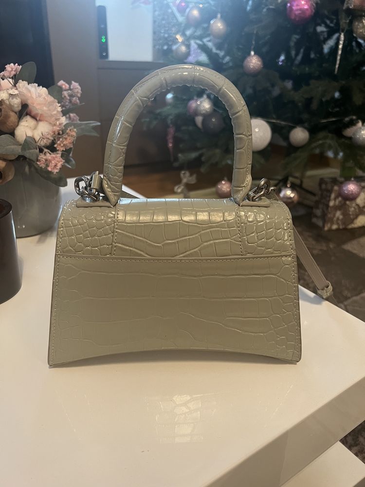 Geanta Balenciaga Hourglass medium