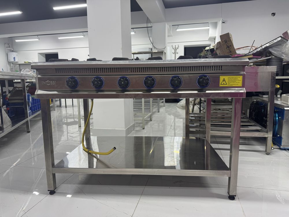 Продаётся газовая плита 6ти конфорочная.