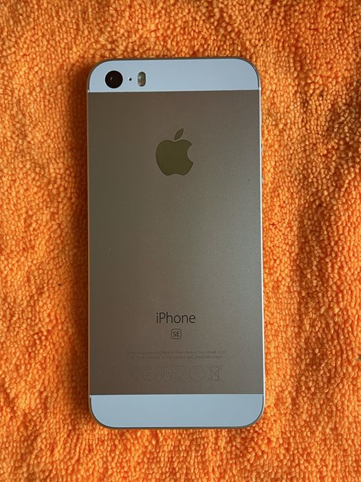 Telefon Iphone SE